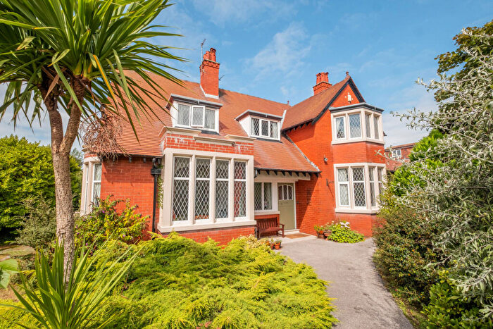 4 Bedroom Detached House For Sale In Croyde Road, Lytham St. Annes, FY8