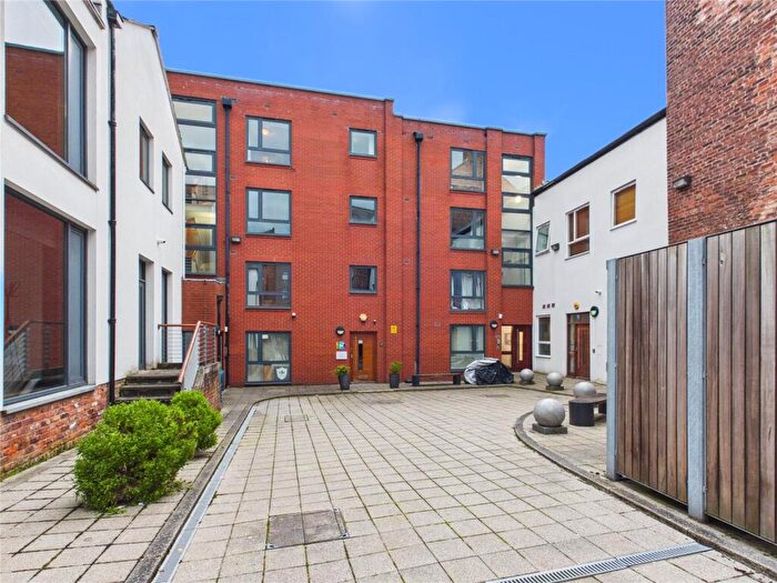 2 Bedroom Apartment For Sale In Henry Street, Liverpool, Merseyside, L1