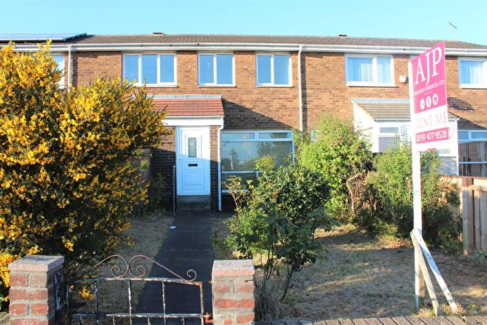 3 Bedroom Terraced House To Rent In Rochdale Way, Sunderland, SR5