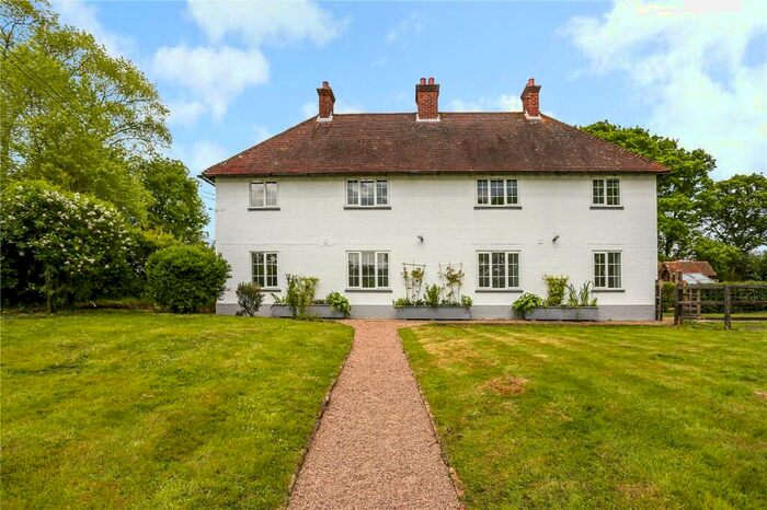 4 Bedroom Semi-Detached House To Rent In Hamptworth, Salisbury, Wiltshire, SP5