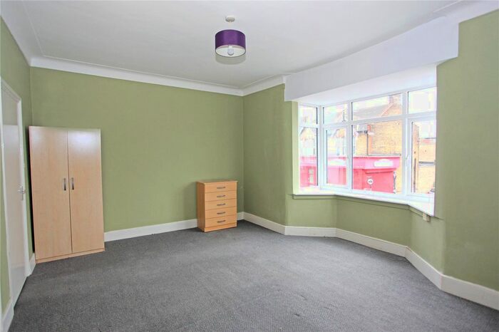 1 Bedroom Flat To Rent In Lea Bridge Road, London, E10