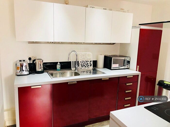 1 Bedroom Flat To Rent In Southside, Birmingham, B5