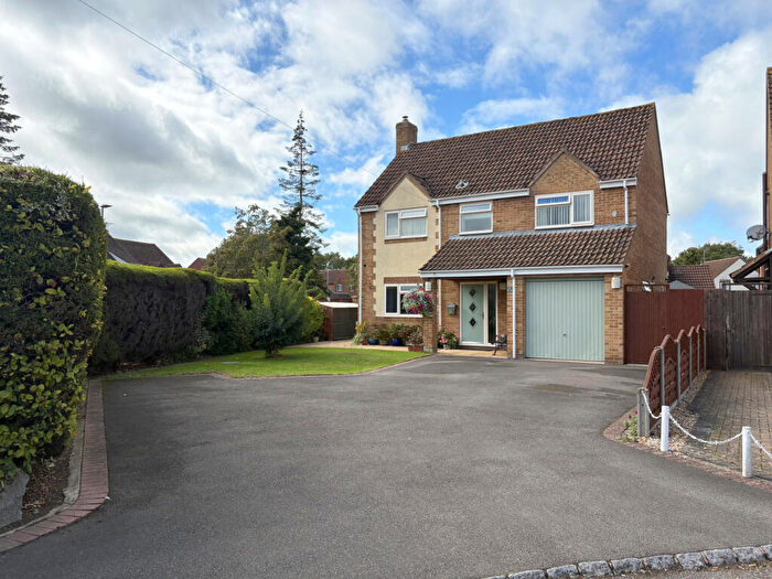 4 Bedroom Detached House For Sale In The Park, Northway, Tewkesbury, GL20