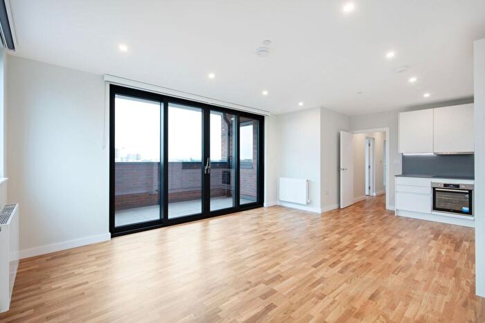 2 Bedroom Flat To Rent In Flat, Premier House Canning Road, HA3