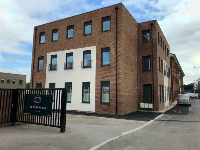 2 Bedroom Apartment To Rent In Eastern Avenue Gloucester, GL4