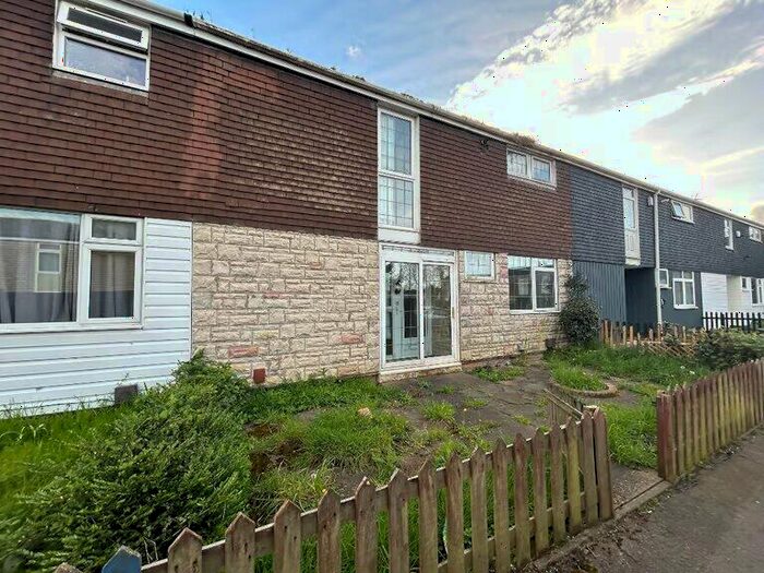 3 Bedroom House To Rent In Brathay Close, Coventry, CV3