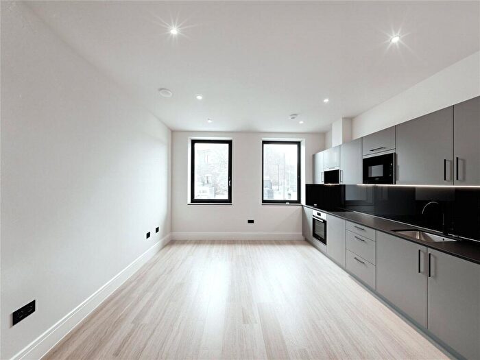 1 Bedroom Flat To Rent In Rye Close, Fleet, Hampshire, GU51