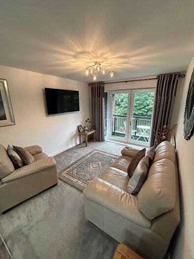 2 Bedroom Flat To Rent In Grayling Mews, Warrington, WA4