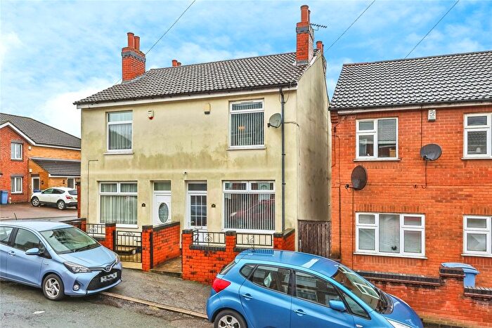 2 Bedroom Terraced House For Sale In Birkland Street, Mansfield, Nottinghamshire, NG18