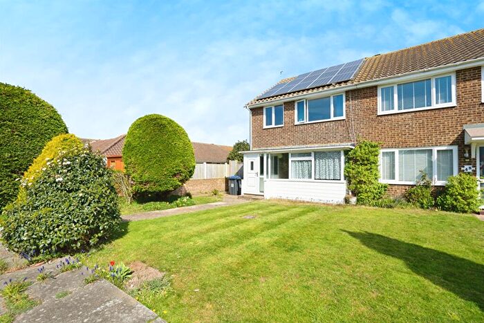3 Bedroom Semi-Detached House For Sale In Rectory Walk, Sompting, Lancing, BN15