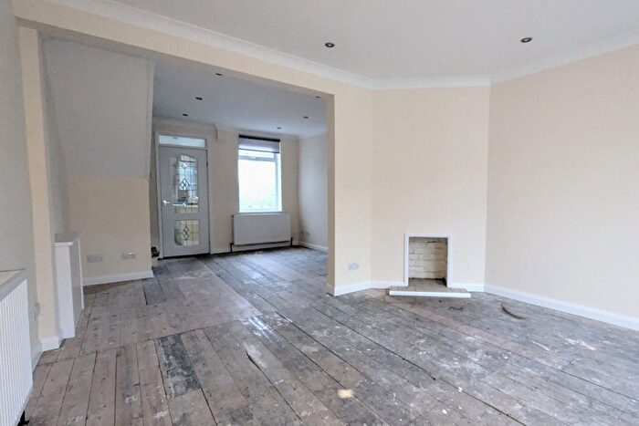 2 Bedroom Terraced House For Sale In Anns Hill Road, Gosport, PO12