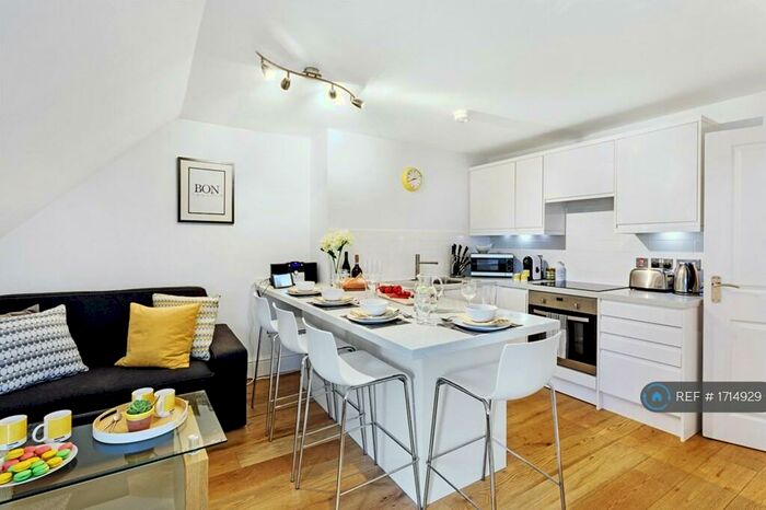 2 Bedroom Flat To Rent In High Street, Knaresborough, HG5