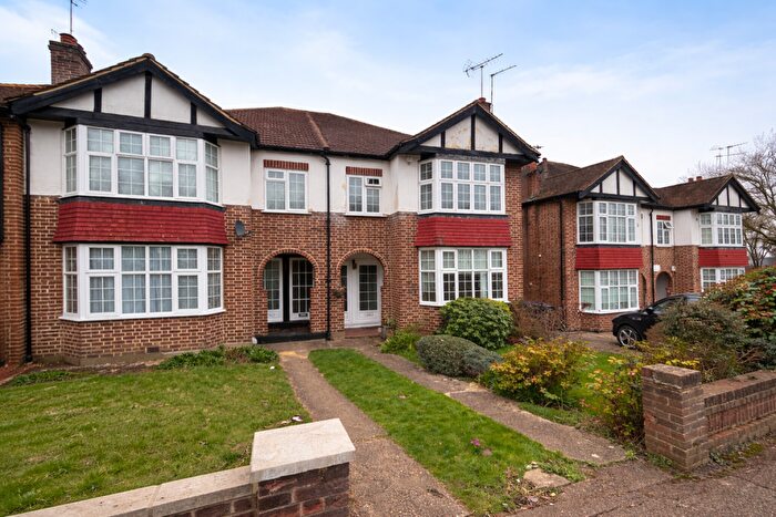 2 Bedroom Flat For Sale In Shirley Court, Sedley Rise, Loughton, Essex, IG10