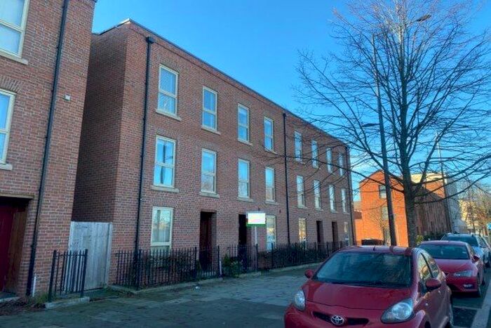 4 Bedroom Property To Rent In Park Street, Derby DE1