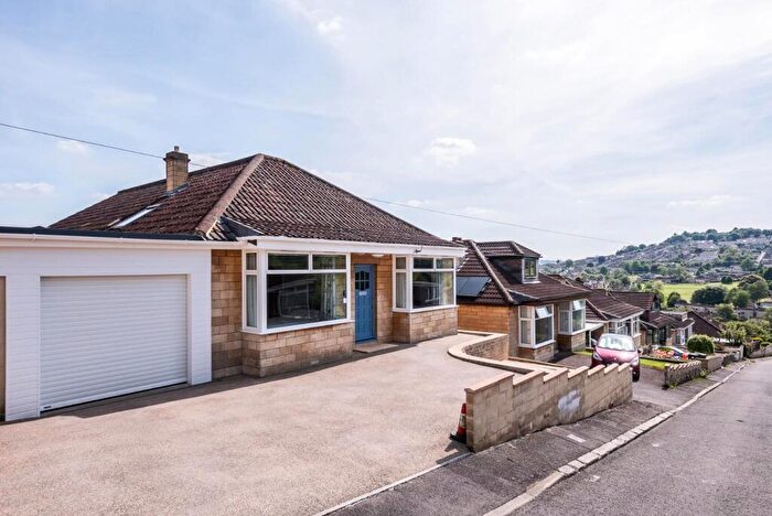 4 Bedroom Detached House To Rent In Bennetts Road, Bath, BA1