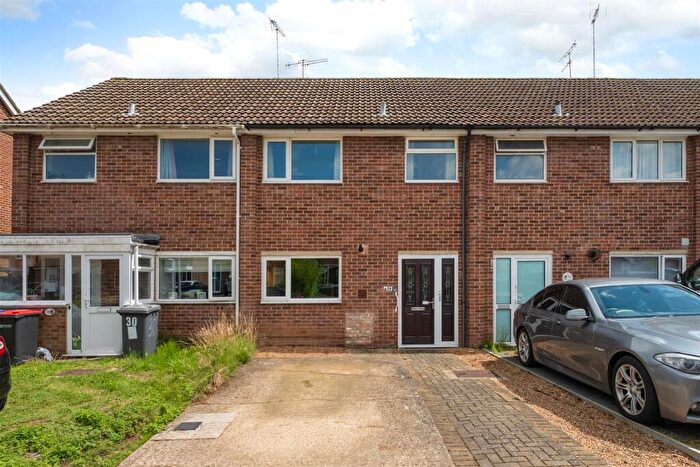 3 Bedroom Terraced House For Sale In Willow Close, Canterbury, CT2