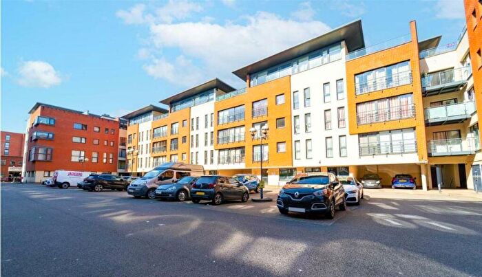 2 Bedroom Flat For Sale In Rea Place, Birmingham, B12