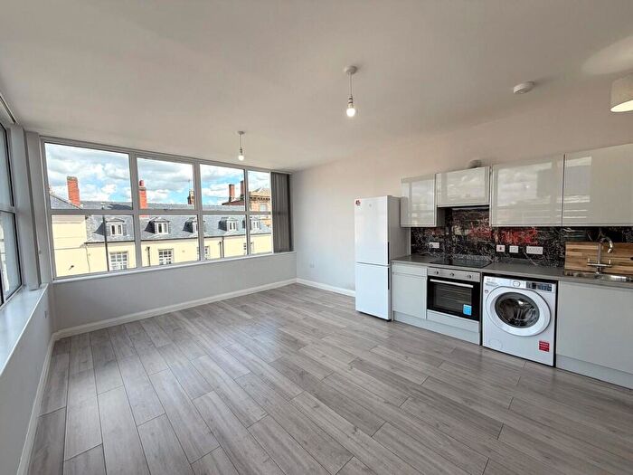 2 Bedroom Apartment To Rent In Britannia House, Station Street, DE14