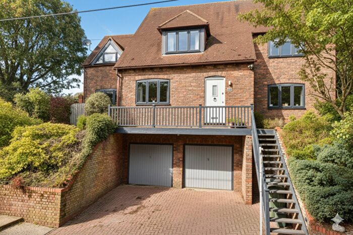 5 Bedroom Detached House For Sale In Tey Road, Coggeshall, CO6