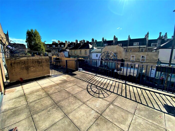 1 Bedroom Apartment To Rent In Lampards Buildings, Bath, BA1