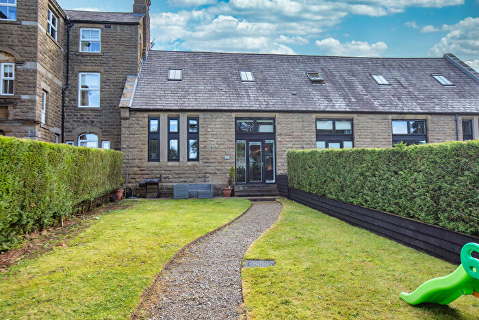 4 Bedroom Town House For Sale In Broadhead Road, Bolton, BL7