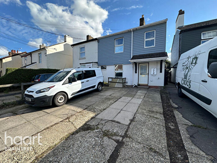 4 Bedroom Semi-Detached House For Sale In Coggeshall Road, Braintree, CM7