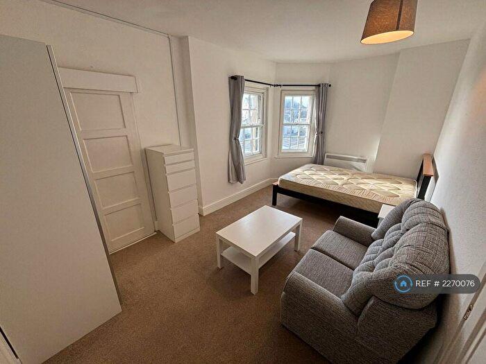 Studio To Rent In Maer Down, Bude, EX23