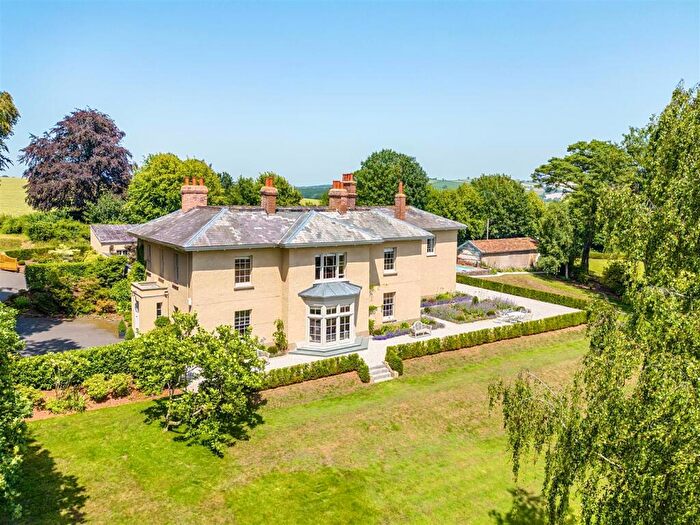 6 Bedroom Detached House For Sale In Shobrooke, Crediton, EX17