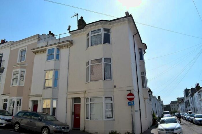 Studio To Rent In College Place, Brighton, BN2