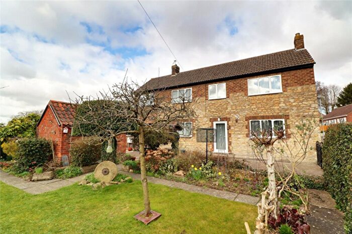 3 Bedroom Detached House For Sale In Grove Street, Kirton Lindsey, Lincolnshire, DN21