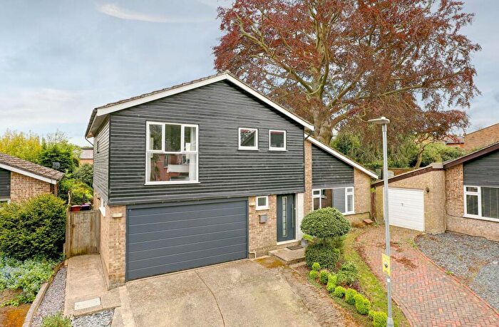 4 Bedroom Detached House For Sale In Church Fields, Standon, SG11
