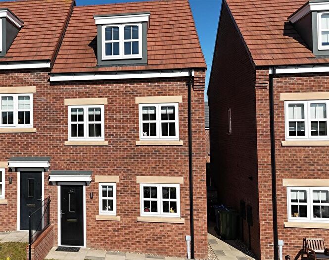 3 Bedroom Semi-Detached House For Sale In Mill Way, Scalby, Scarborough, YO13