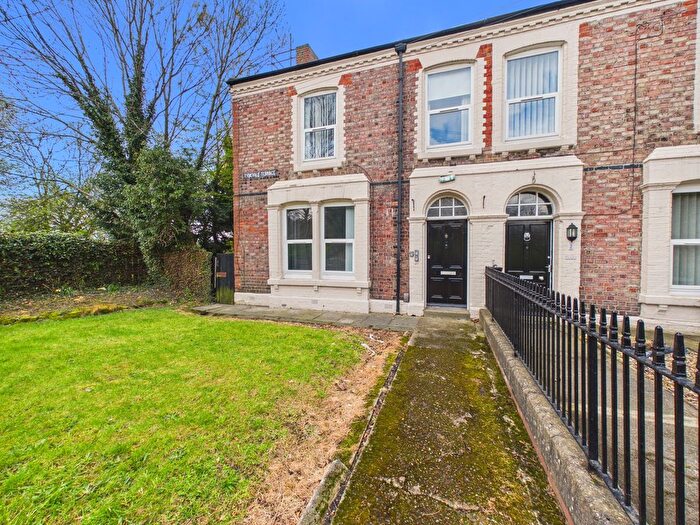 2 Bedroom Flat To Rent In Tyne Vale Terrace, Gateshead, NE8
