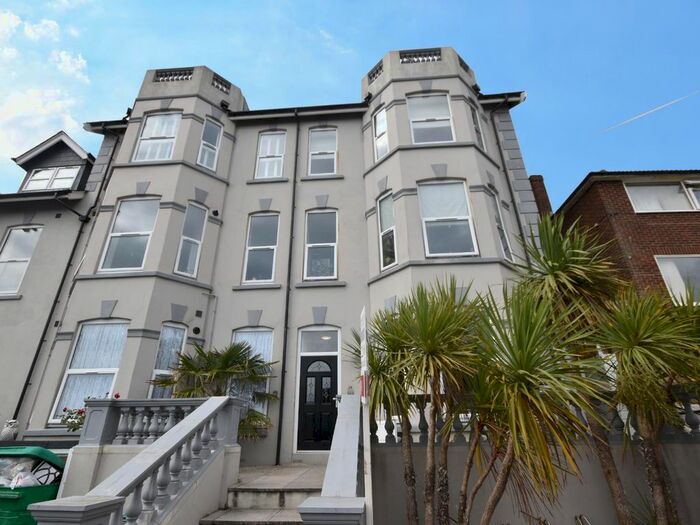 3 Bedroom Maisonette To Rent In Ashburnham Road, Hastings, TN35