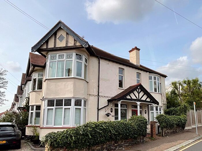 3 Bedroom Maisonette To Rent In Hillside Crescent, Leigh-on-Sea, SS9