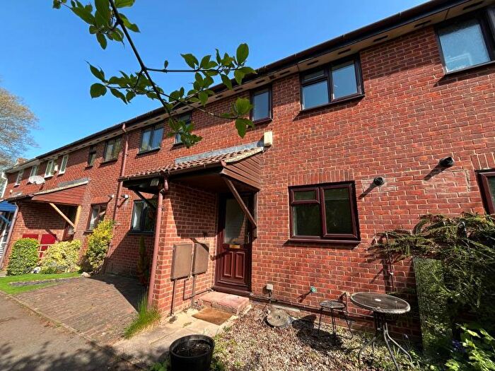 2 Bedroom Terraced House To Rent In Finchmoor Mews, Longford, GL2