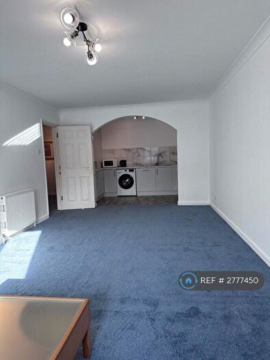 1 Bedroom Flat To Rent In Anglia Court, Bournemouth, BH2