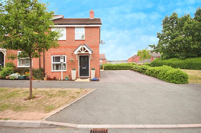 2 Bedroom Semi-Detached House For Sale In Amey Way, Warwick, CV34