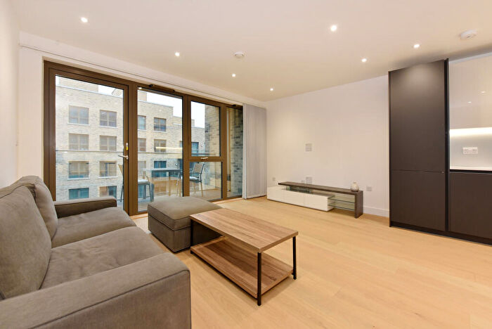 2 Bedroom Flat For Sale In Sirus House, London, E1