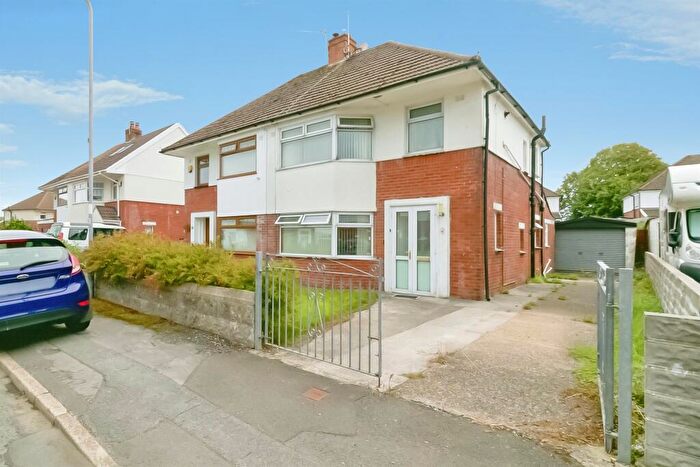 3 Bedroom Semi-Detached House For Sale In Oakfield Road, Barry, CF62