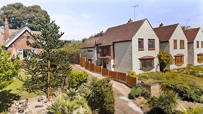 4 Bedroom Detached House For Sale In Bourne Road, Colchester, CO2