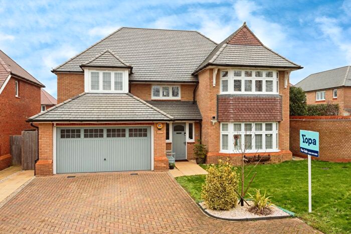 4 Bedroom Detached House For Sale In Pioneer Avenue, Marden, Tonbridge, TN12