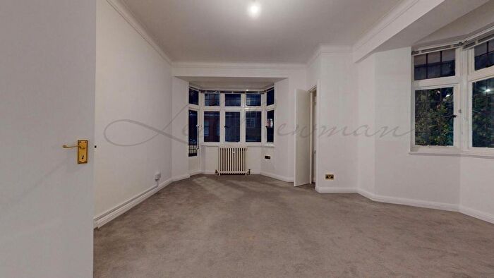 2 Bedroom Flat To Rent In Clare Court, Judd Street, Bloomsbury, London, WC1H