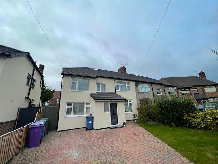 4 Bedroom House To Rent In Elder Gardens, L19