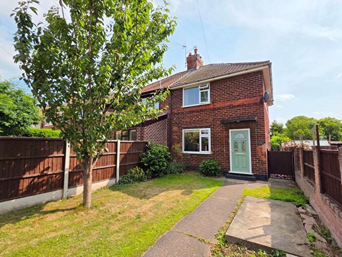2 Bedroom Semi-Detached House For Sale In West Street, Misson, DN10