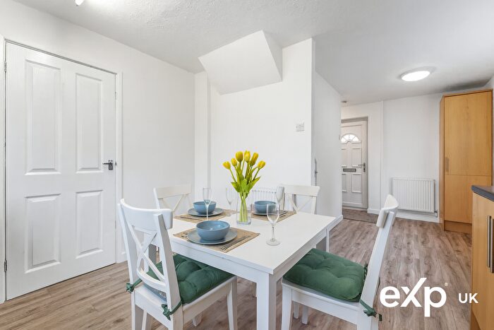 3 Bedroom Semi-Detached House For Sale In The Markhams, New Ollerton, NG22