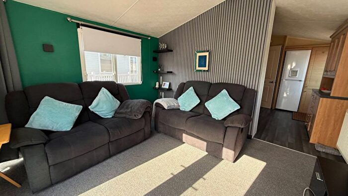 2 Bedroom Park Home For Sale In Seaview, Seaton Estate, Arbroath, DD11