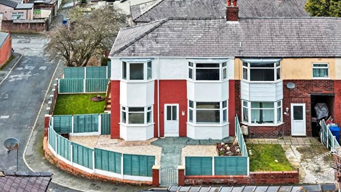 4 Bedroom End Terrace House For Sale In Coldstream Place, Blackburn, BB2