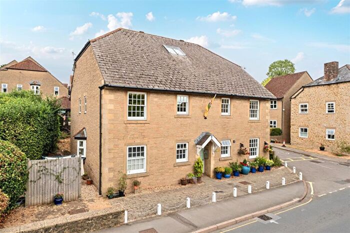 2 Bedroom Retirement Property For Sale In Hanover Court, Beaminster, Dorset, DT8