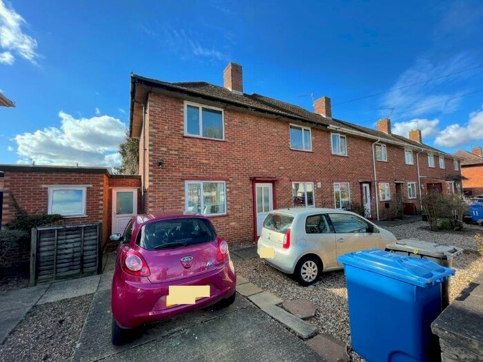 5 Bedroom Semi-Detached House To Rent In Scarnell Road, Norwich, NR5